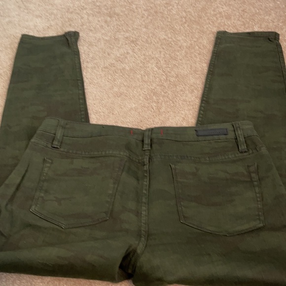EUC - Sanctuary Denim Ace Utility Ankle Jeans in Camo - Size 30 - Picture 6 of 11